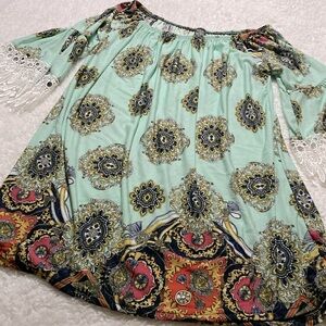 Win Win Half Sleeve Tunic, sz Large - XLarge